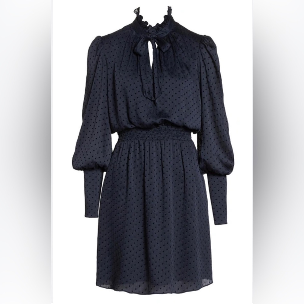 Like New! Julia Jordan Navy Dress | Size: 4